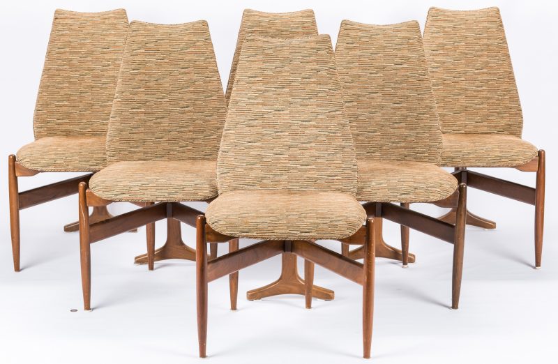 Lot 525: 6 Mid Century Modern T Back Chairs