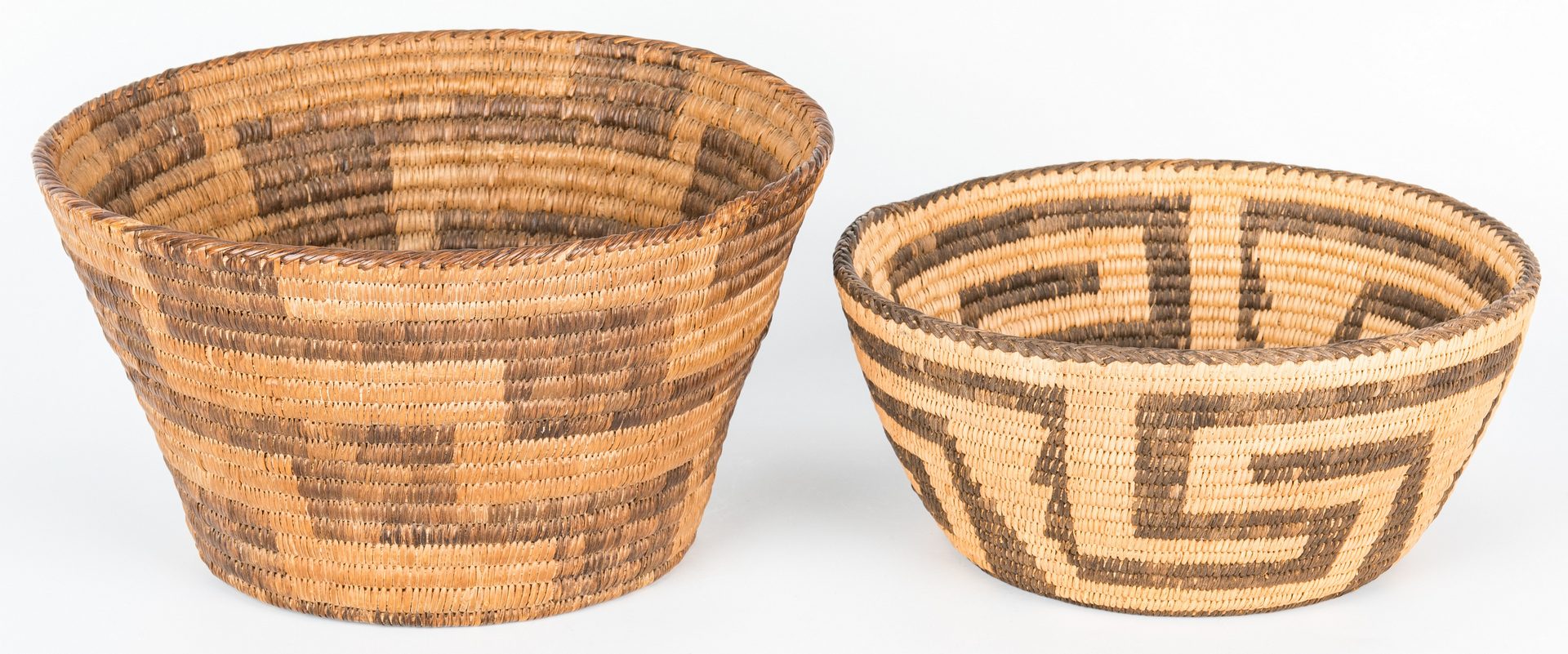 Lot 579: 6 Native American Southwest Baskets