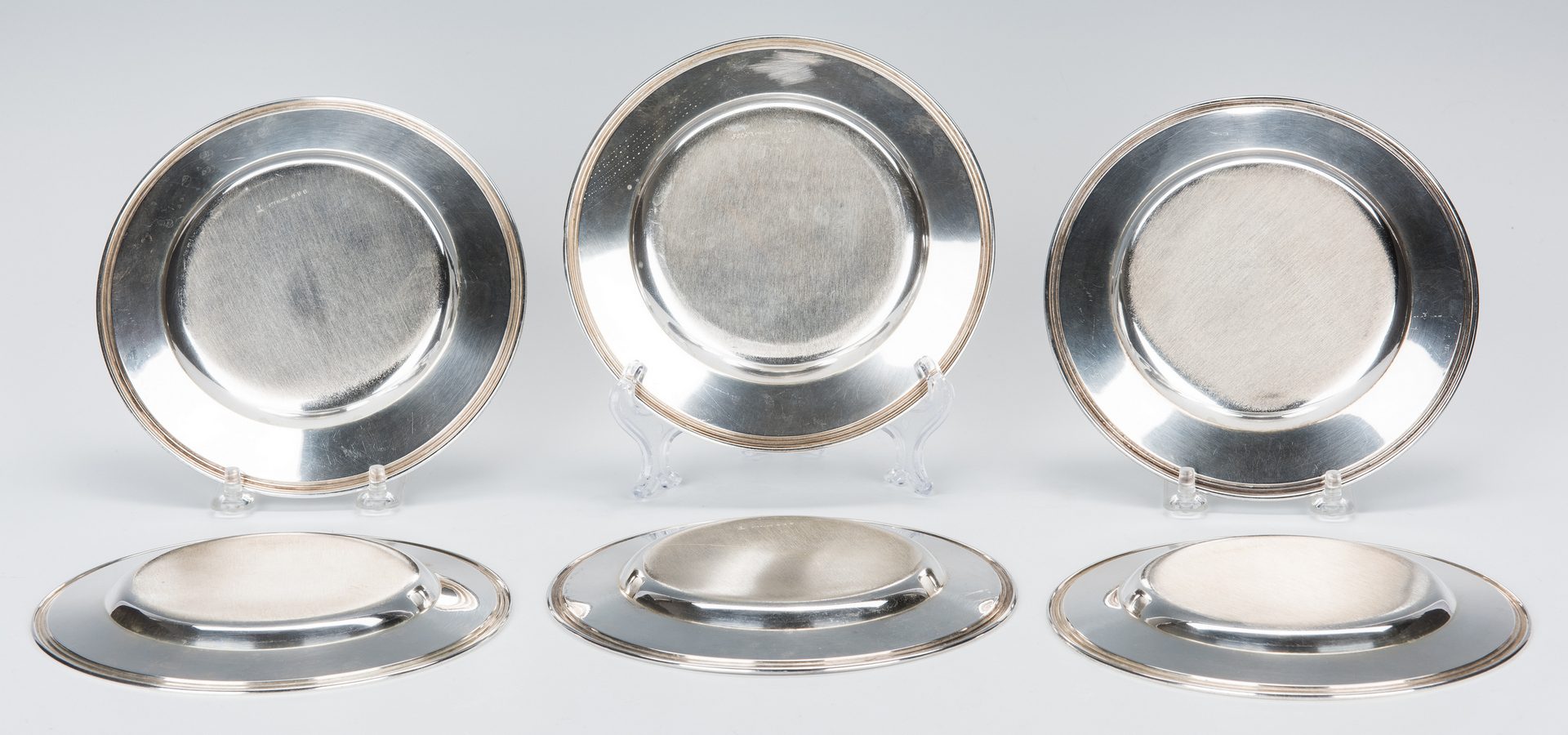 Lot 649: 17 pc Sterling Holloware incl.  Bread Plates and Bowls