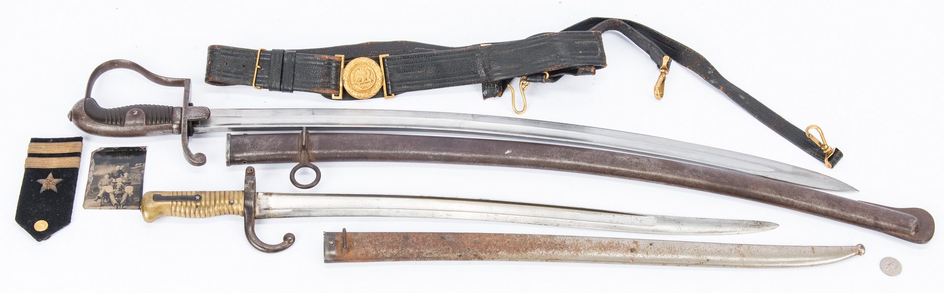 Lot 728: 3 Military Items, Sword/Bayonet/Belt