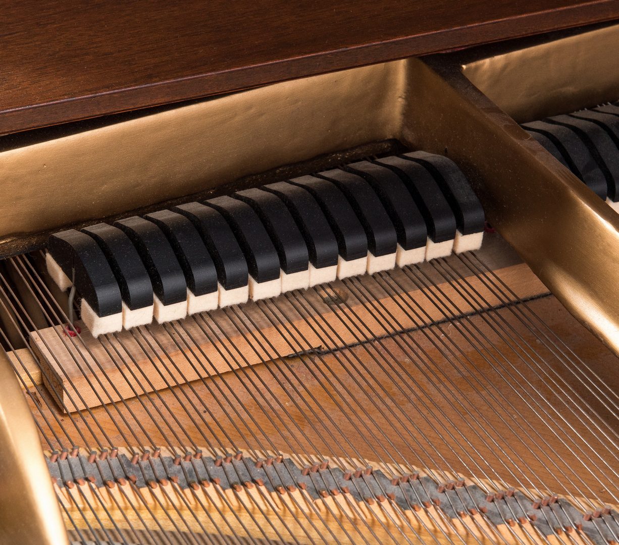 Lot 732: Steinway & Sons Model M Grand Piano