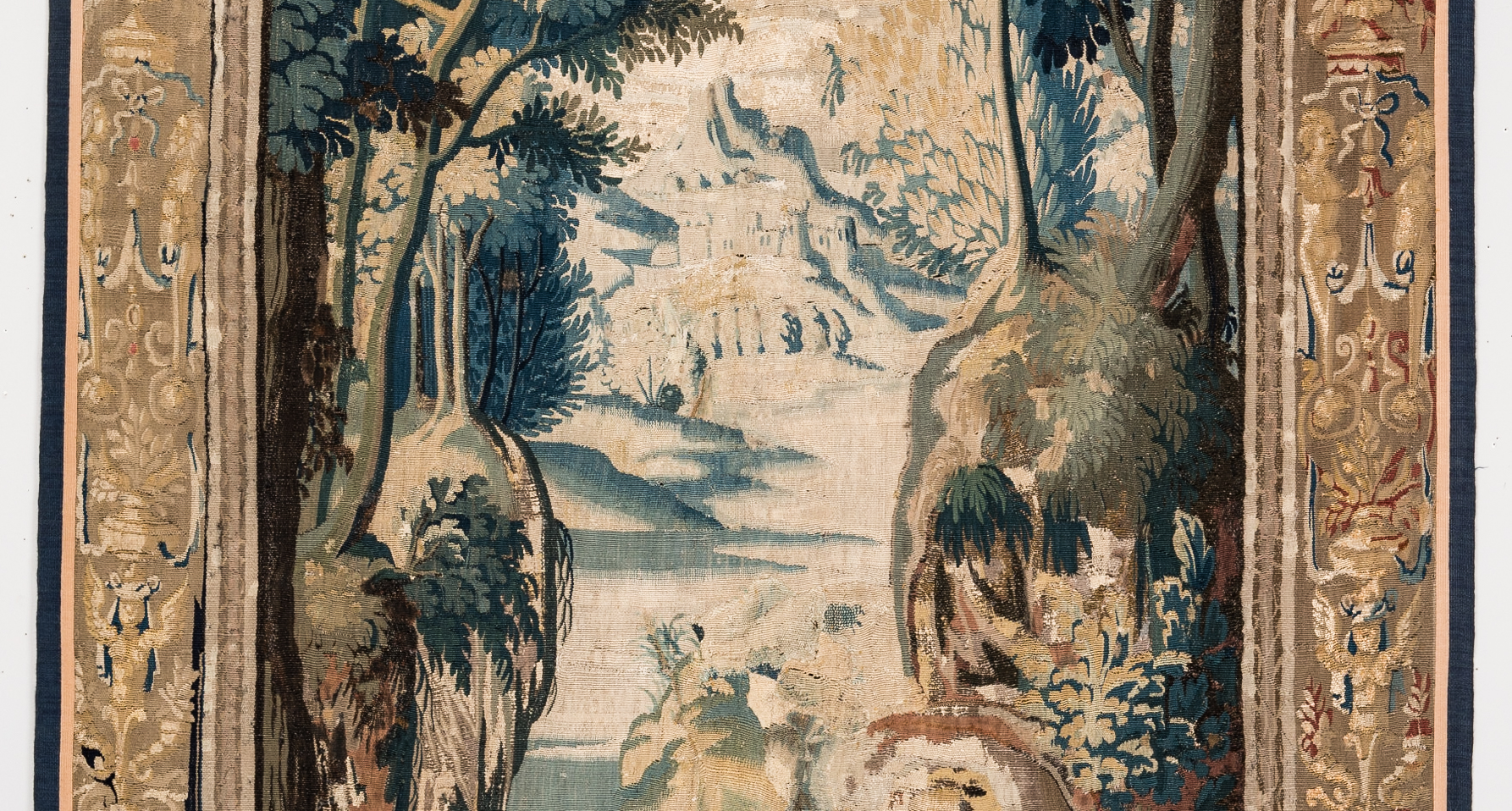 Lot 738: Large 18th Century Flemish Tapestry