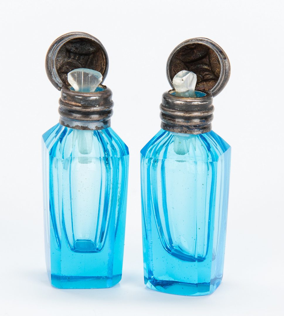 Lot 166: 3 Miniature Antique Scent Bottles incl. Figural