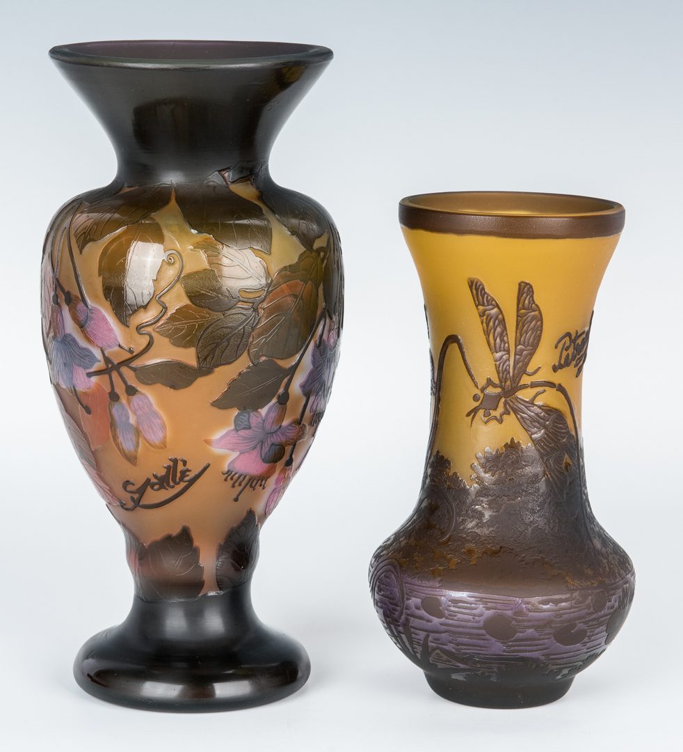 Lot 197: 2 Cameo Cut Art Glass Vases