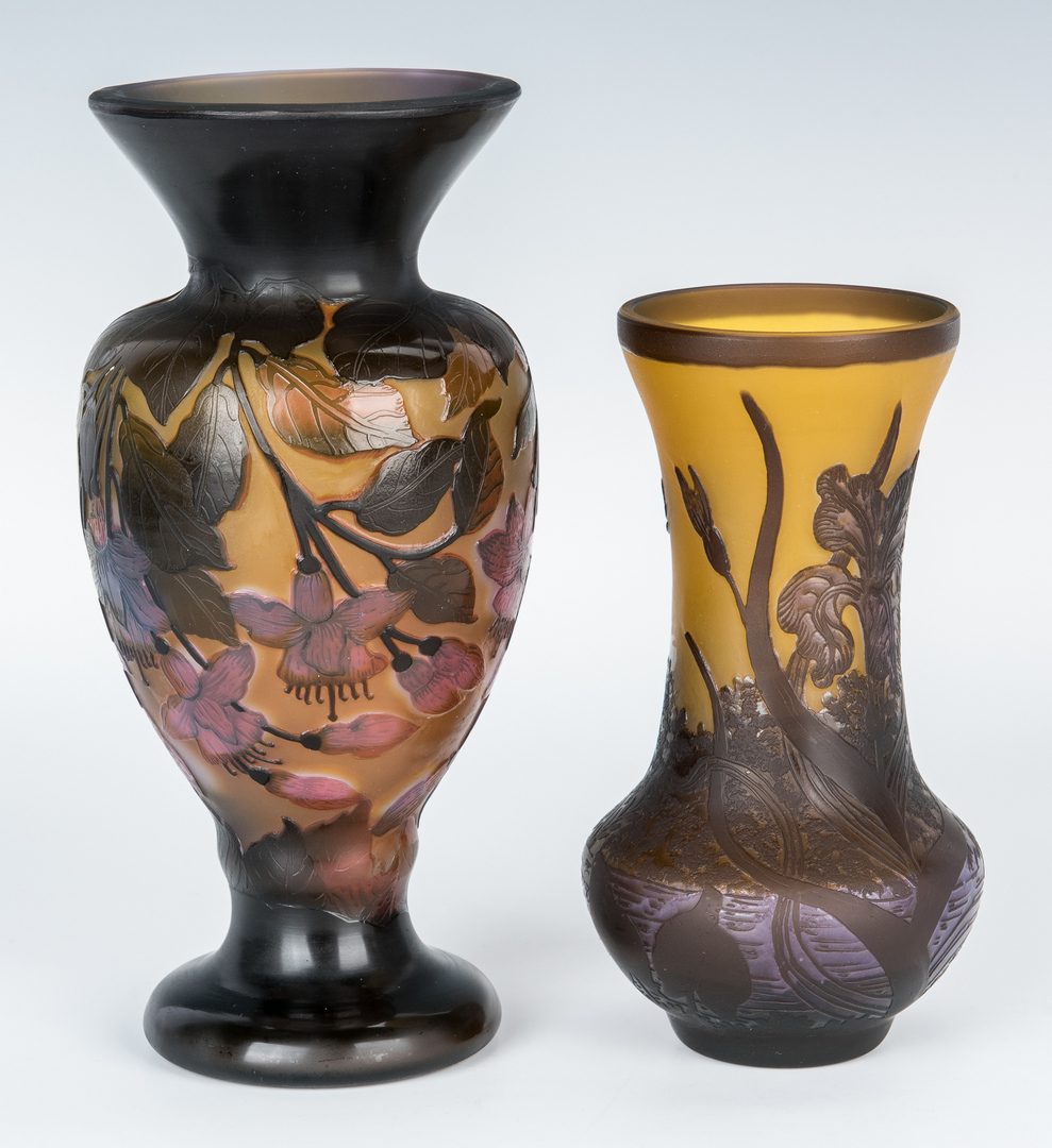 Lot 197: 2 Cameo Cut Art Glass Vases
