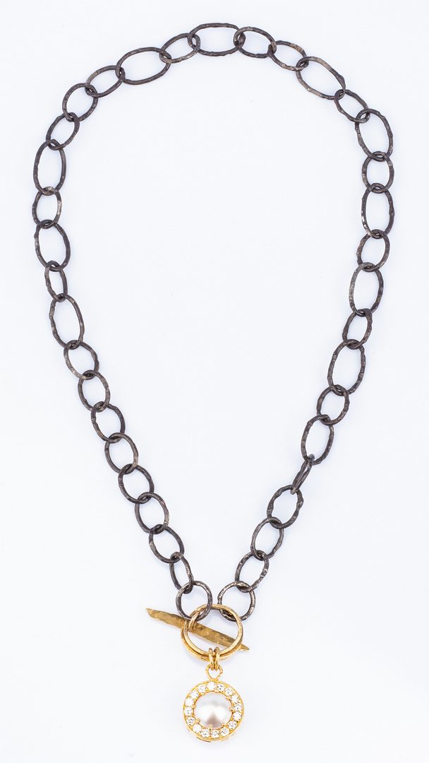 Lot 41: 3.20 ct t.w. Diamond Fashion Necklace