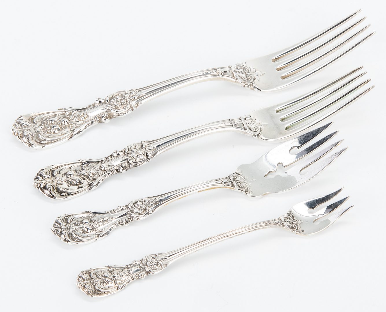 Lot 60: Reed & Barton Francis I Sterling Flatware, 90 pieces