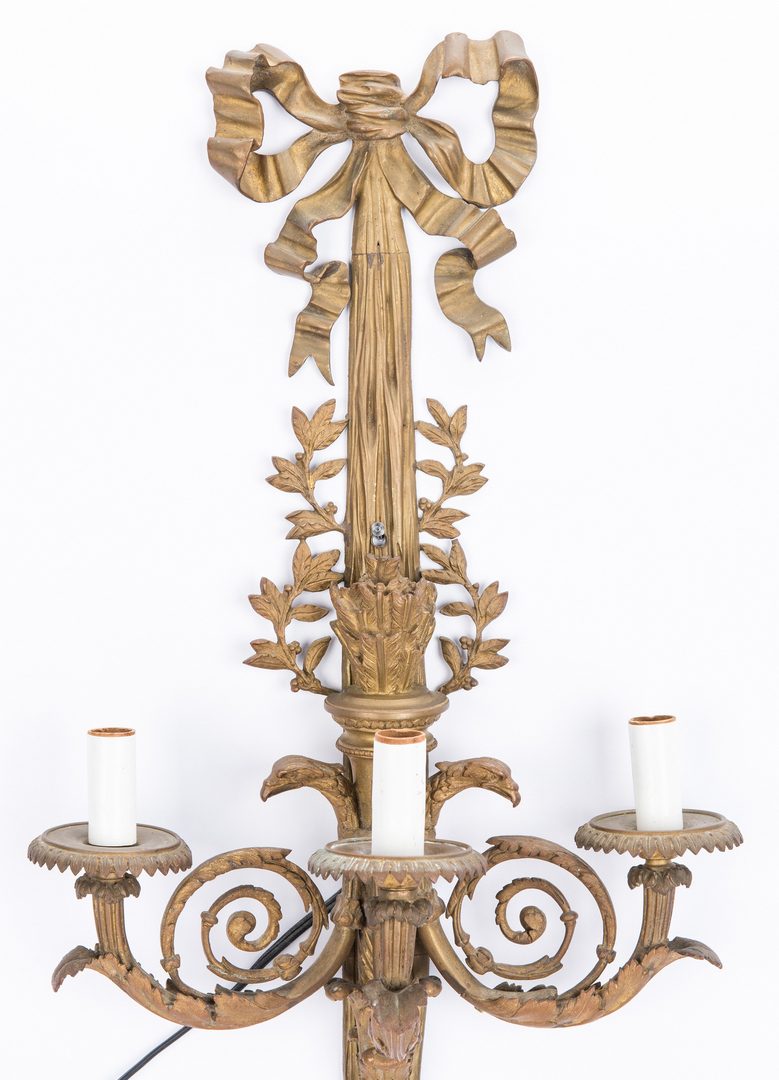 Lot 86: Neoclassical Eagle Bronze Wall Sconce