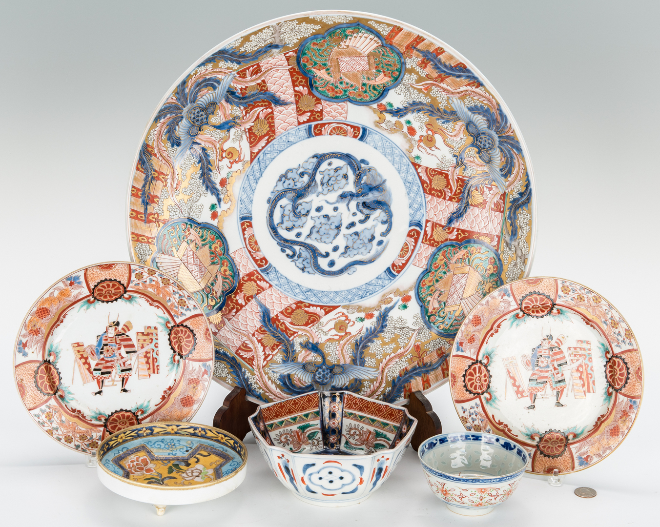Lot 10: 6 Japanese Porcelain Items, incl. Imari Charger