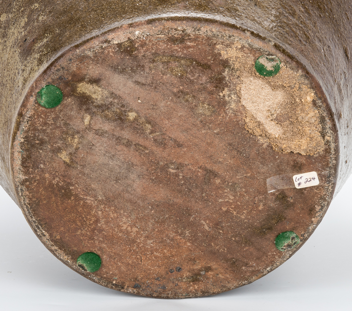 Lot 178: Monumental Ten Gallon Daniel Seagle Pottery Stoneware Jar