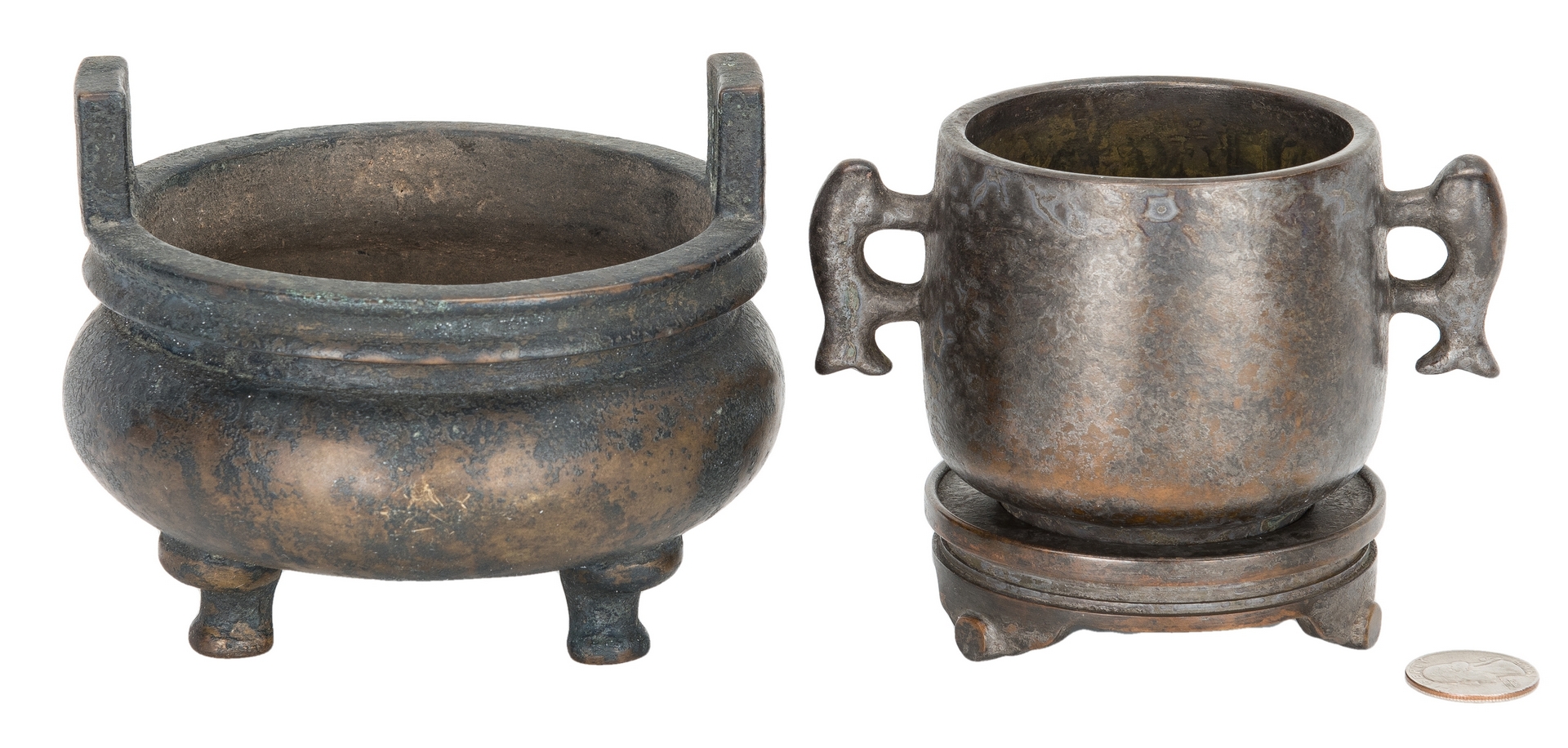 Lot 317: 2 Chinese Bronze Archaic Form Censers