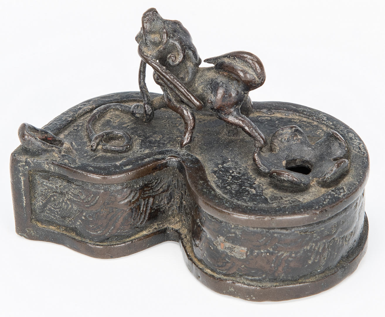 Lot 318: 3 Asian Bronze Figural Items