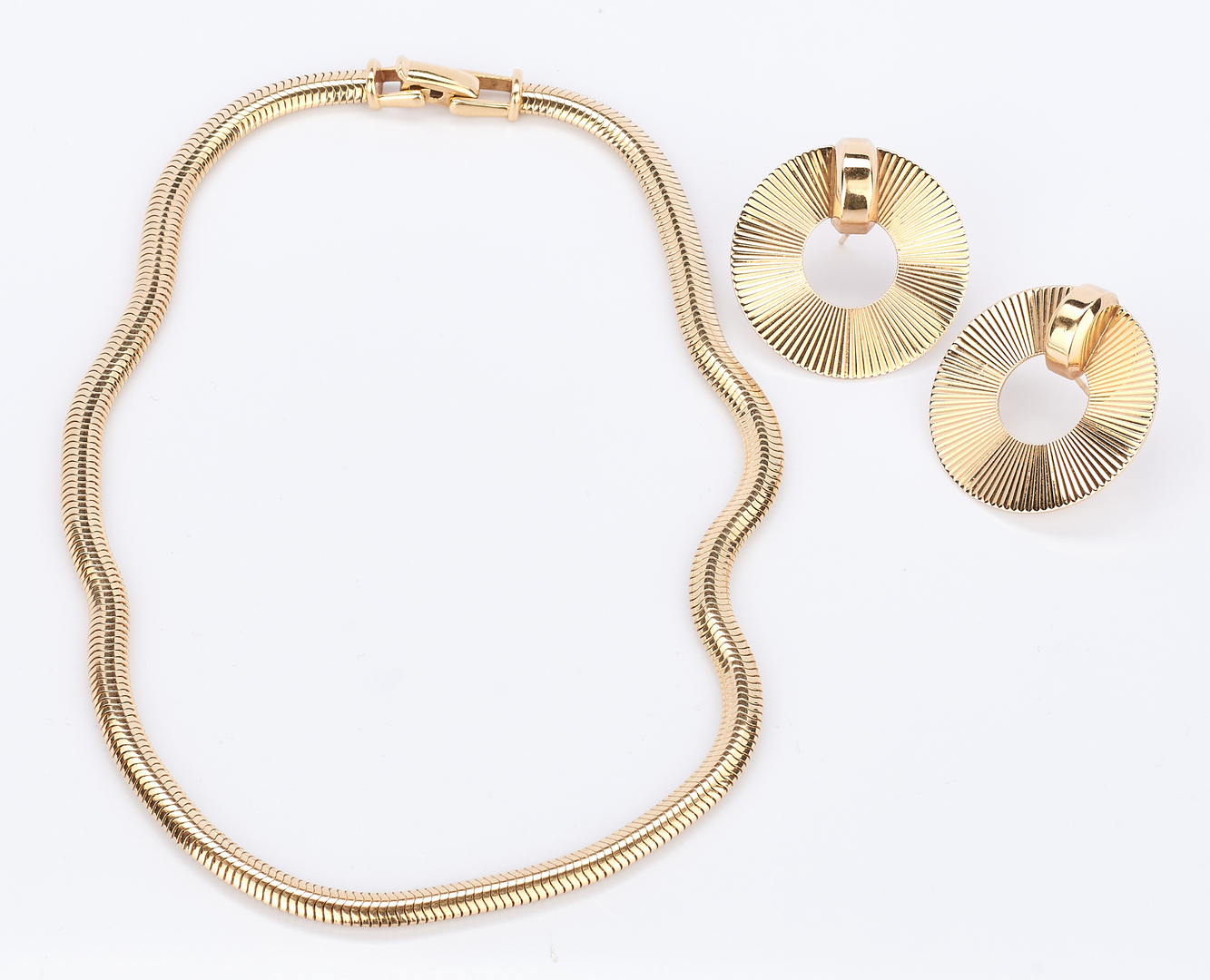 Lot 410: Ladies 14K Gold Snake Chain & Pr. 14K Earrings