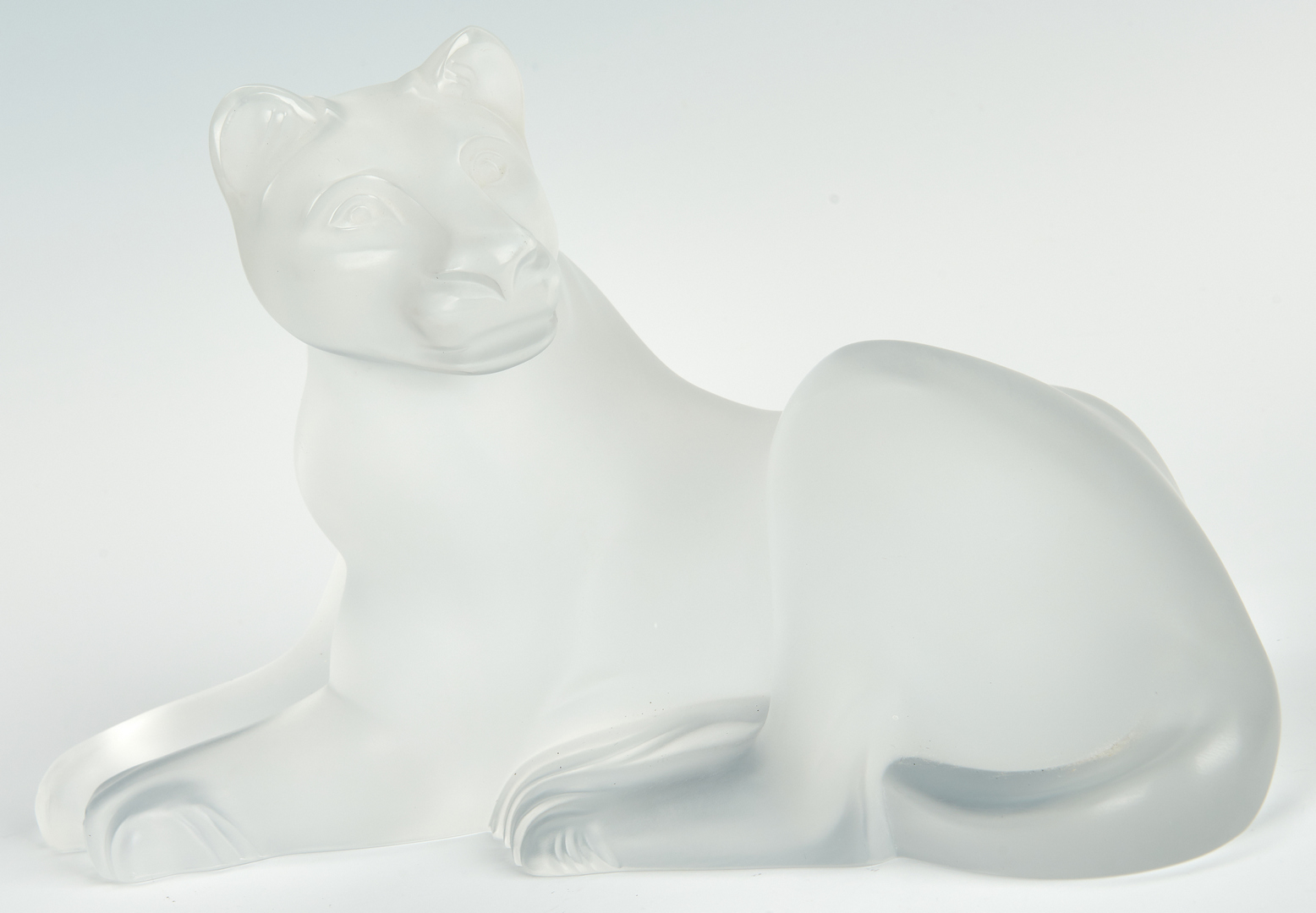 Lot 481: Two Art Glass Lalique Lion Figures