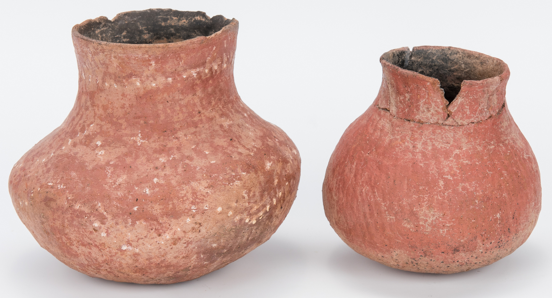 Lot 588: 5 Native American Pottery Pots, Salado & Gila Rive
