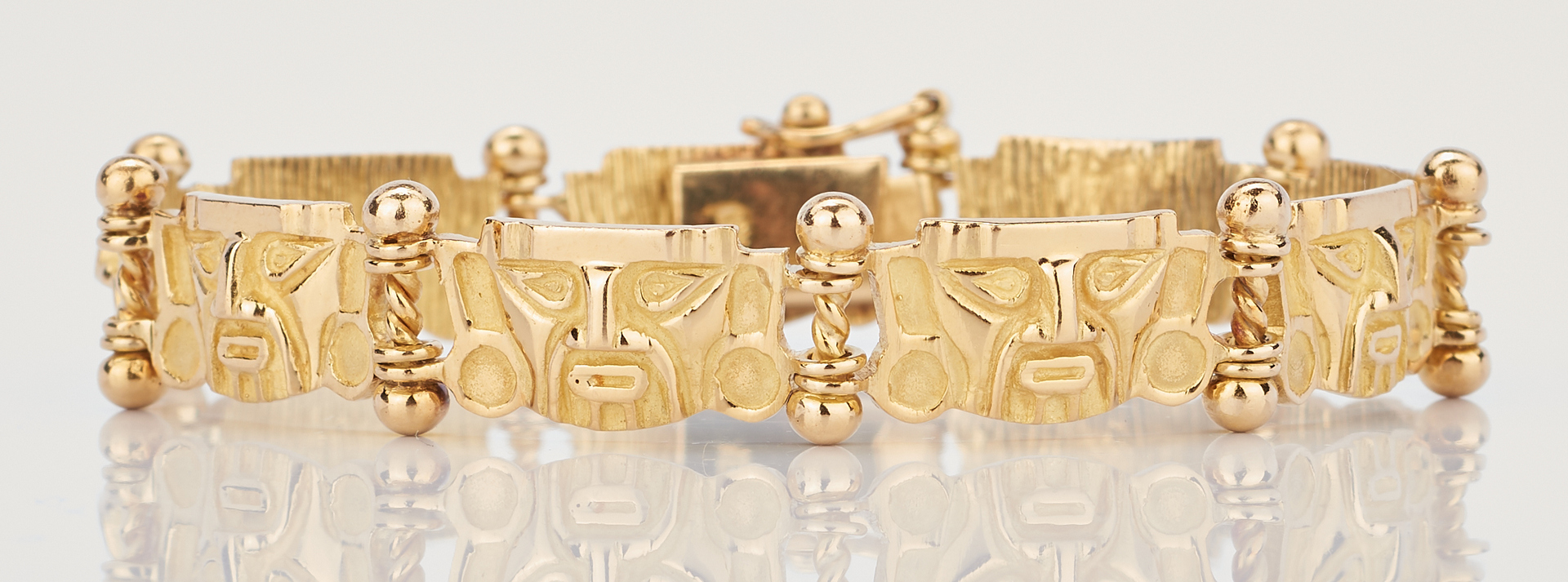 Lot 768: 18K Yellow Gold Pre-Columbian Style Bracelet