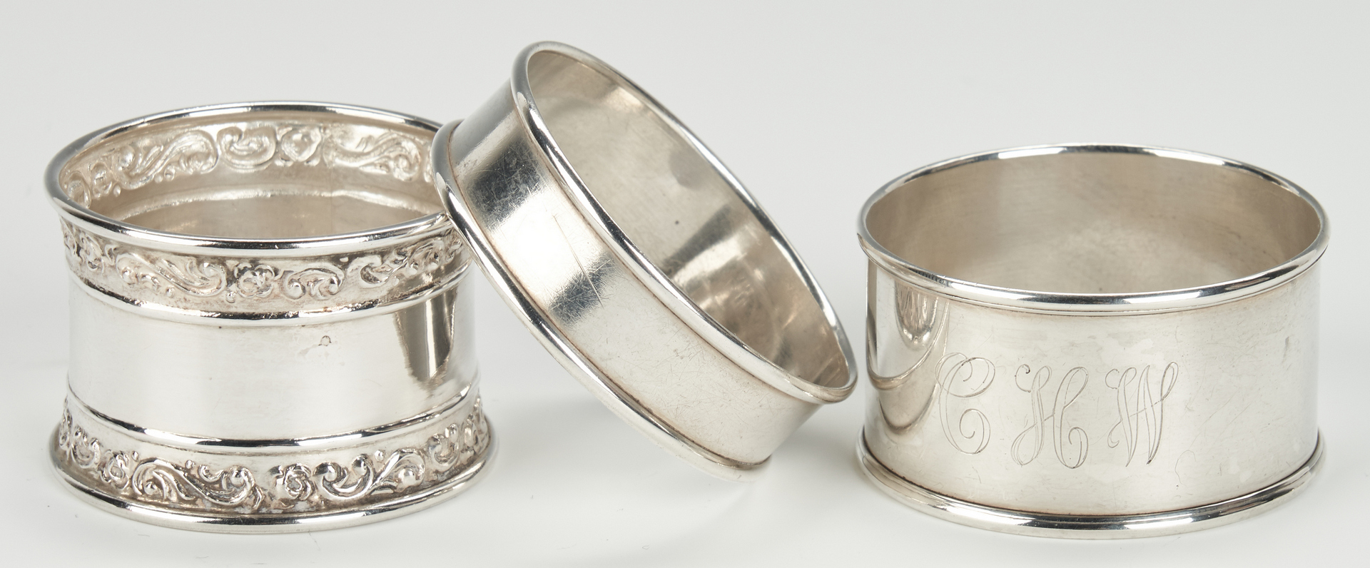 Lot 960: 22 Silver Items incl. Napkin Rings, Owl Opener
