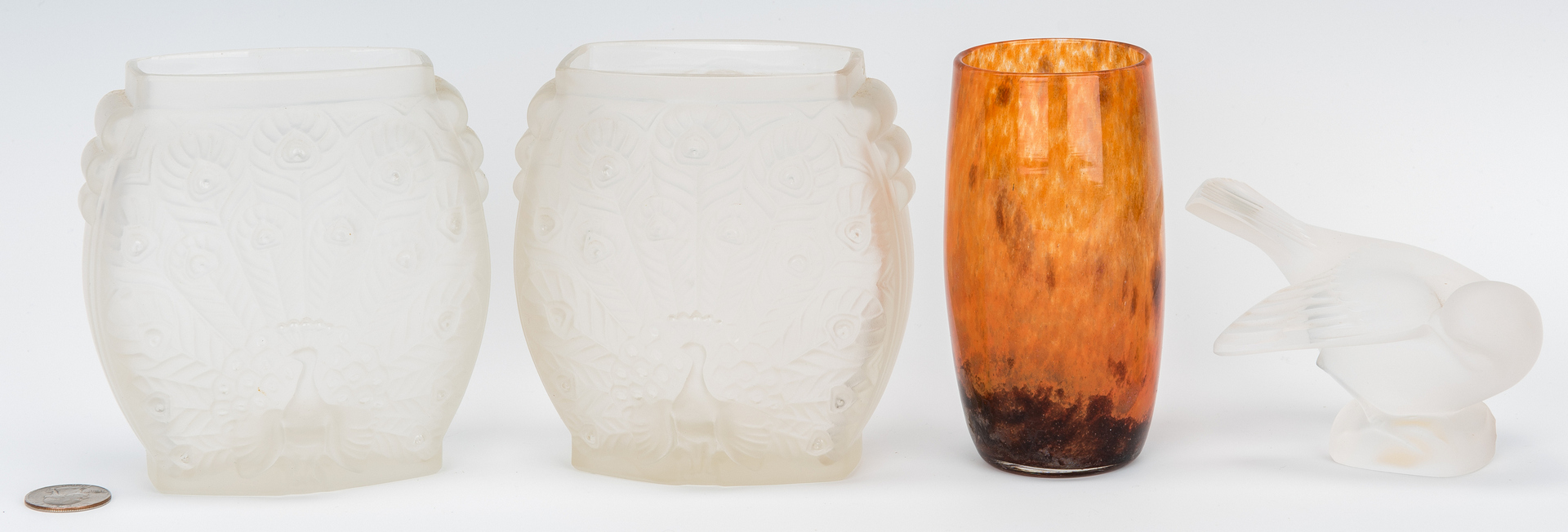 Lot 975: Daum Art Glass Vase & 3 Frosted Glass Items, 4 items