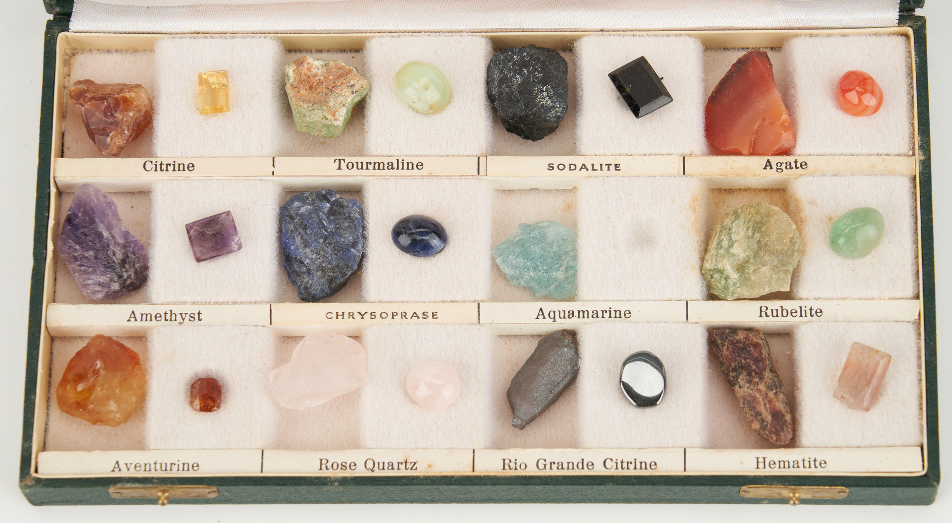 Lot 1043: H. Stern Gem and Mineral Sample Box