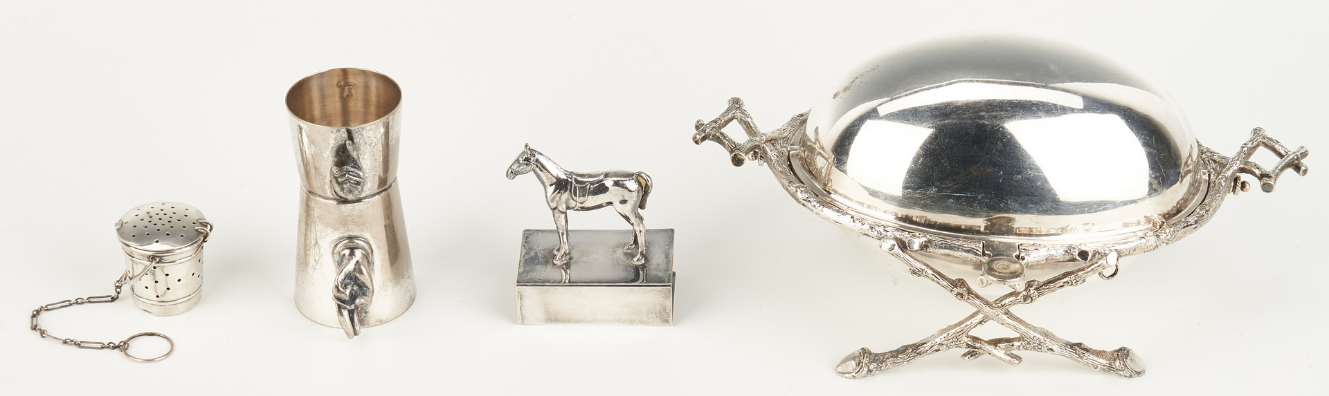 Lot 1059: 5 Silverplated Items incl. Horse Trophy Tray