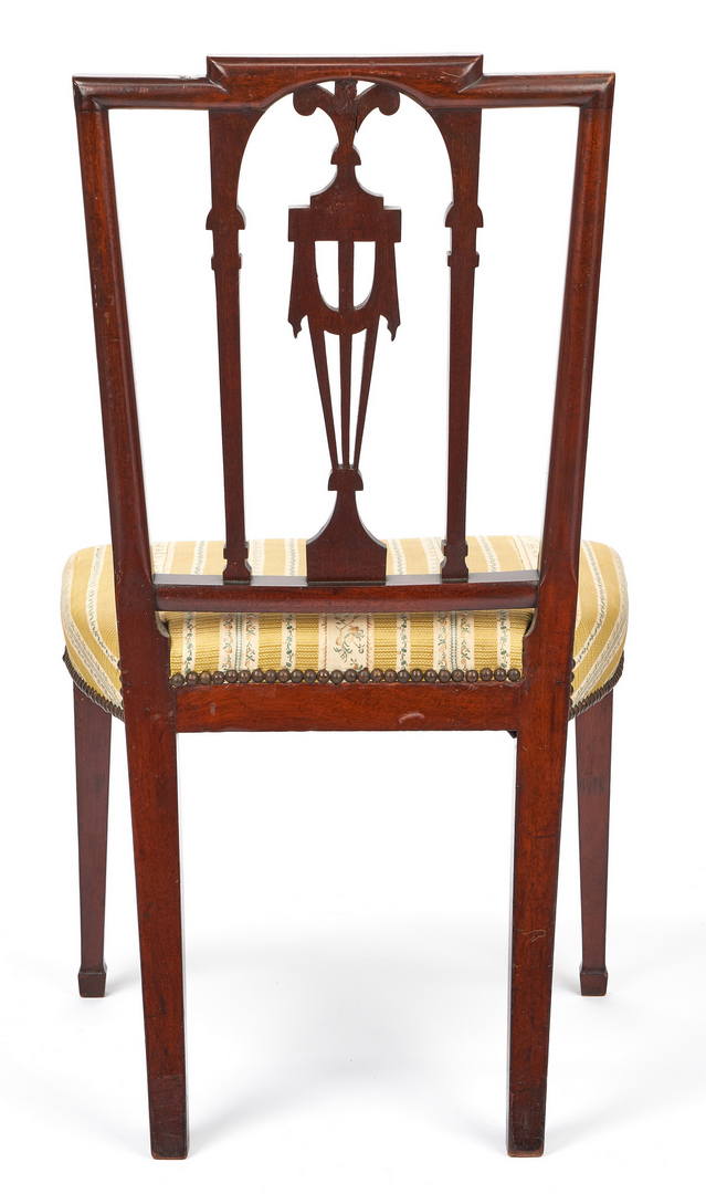 Lot 199: American Mahogany Federal Side Chair
