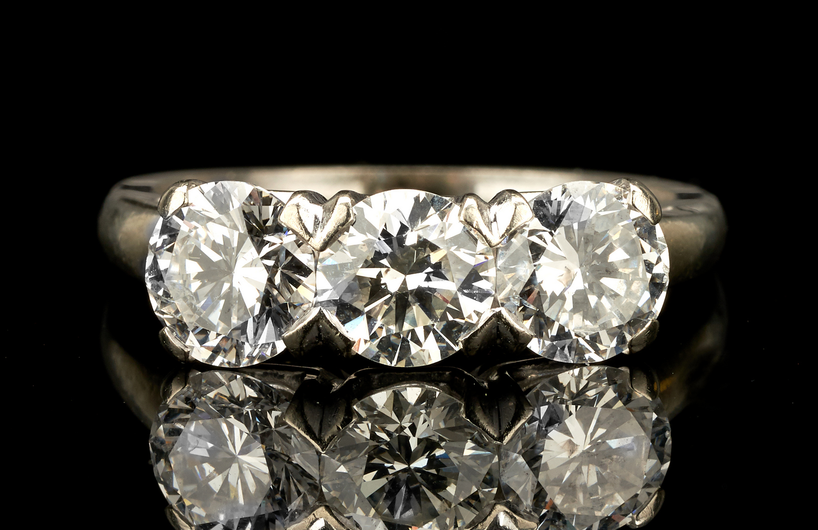 Lot 219: Ladies 14K White Gold & Diamond Ring