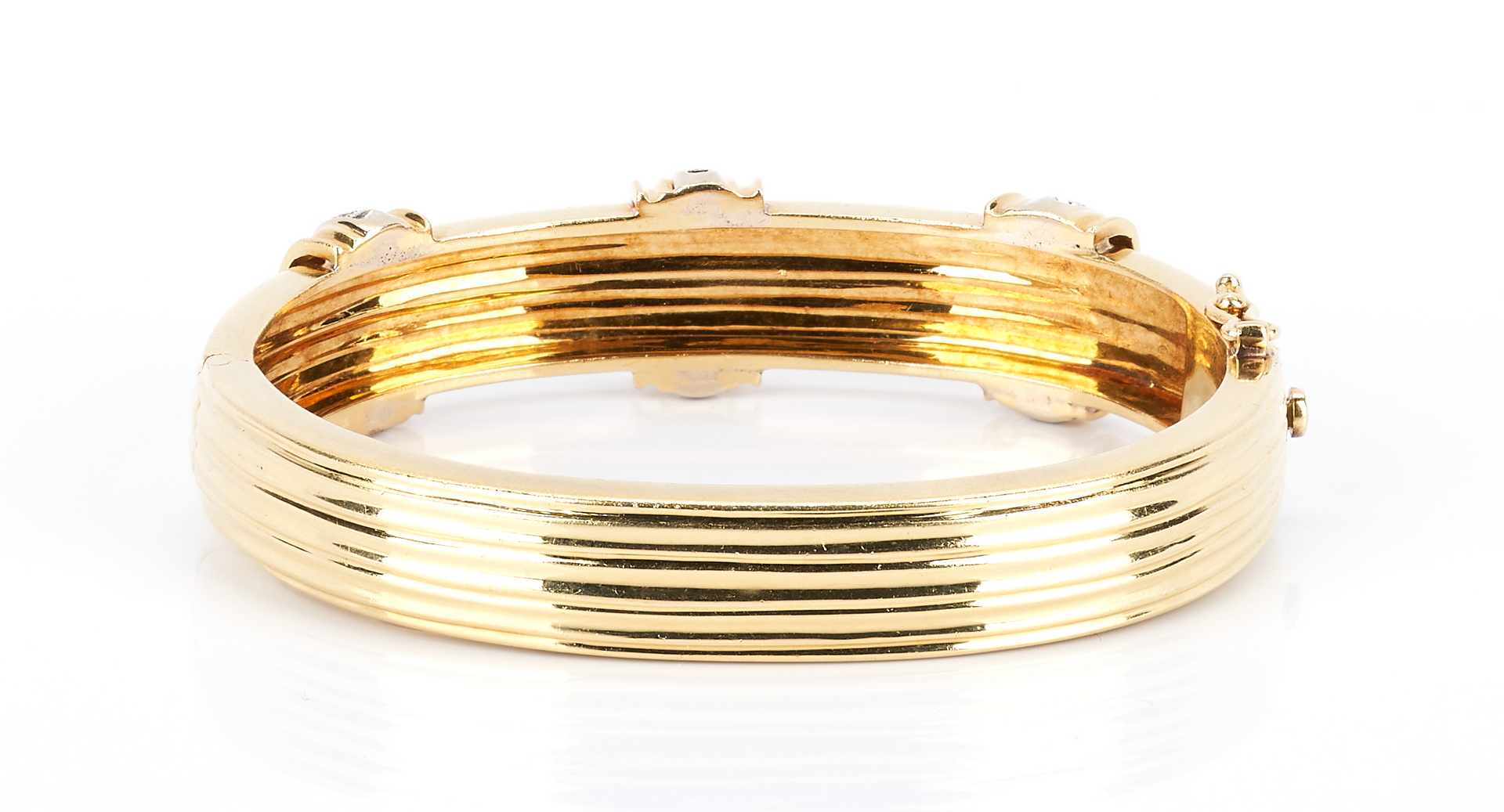 Lot 224: 18K Gold Bangle Bracelet w/ Diamonds