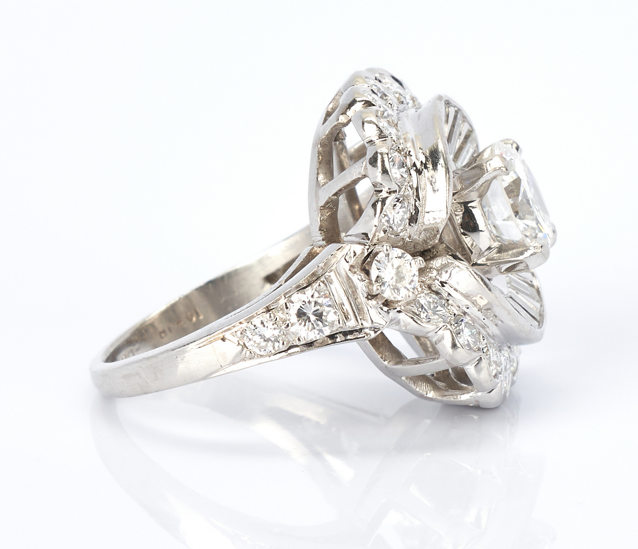 Lot 26: Ladies Platinum & Diamond Dinner Ring, 3.67 Carats | Case Antiques