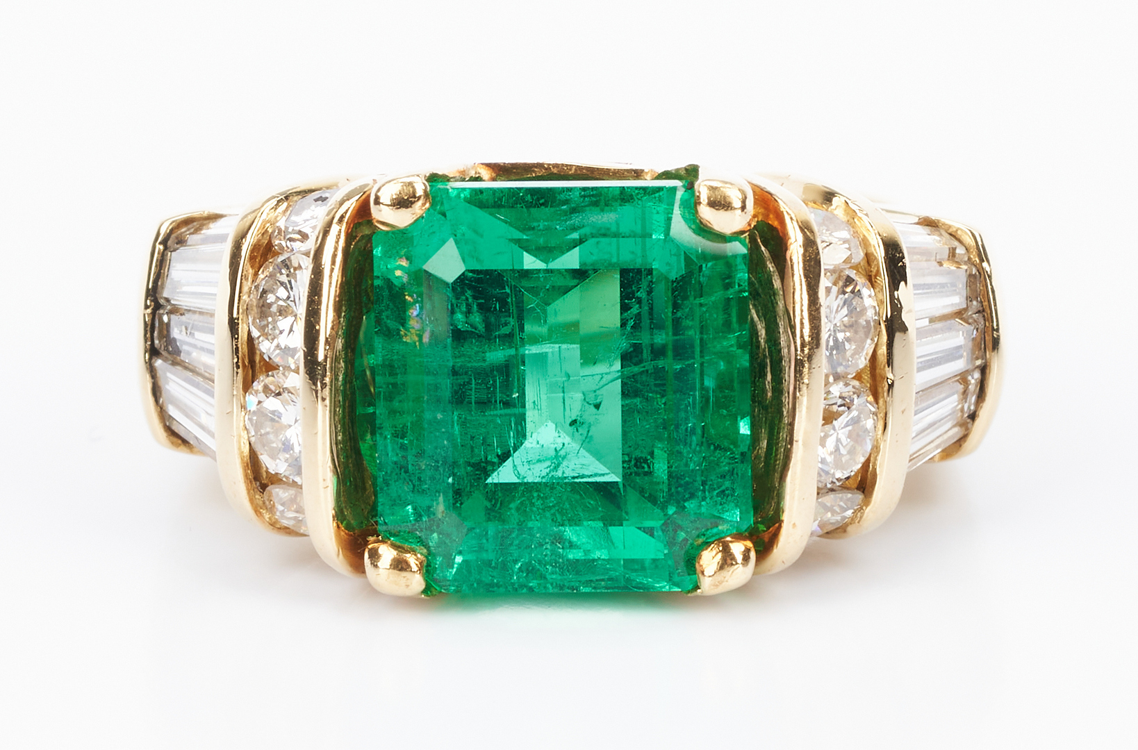 Lot 31: Ladies 18K Emerald & Diamond Ring, 5 Carats