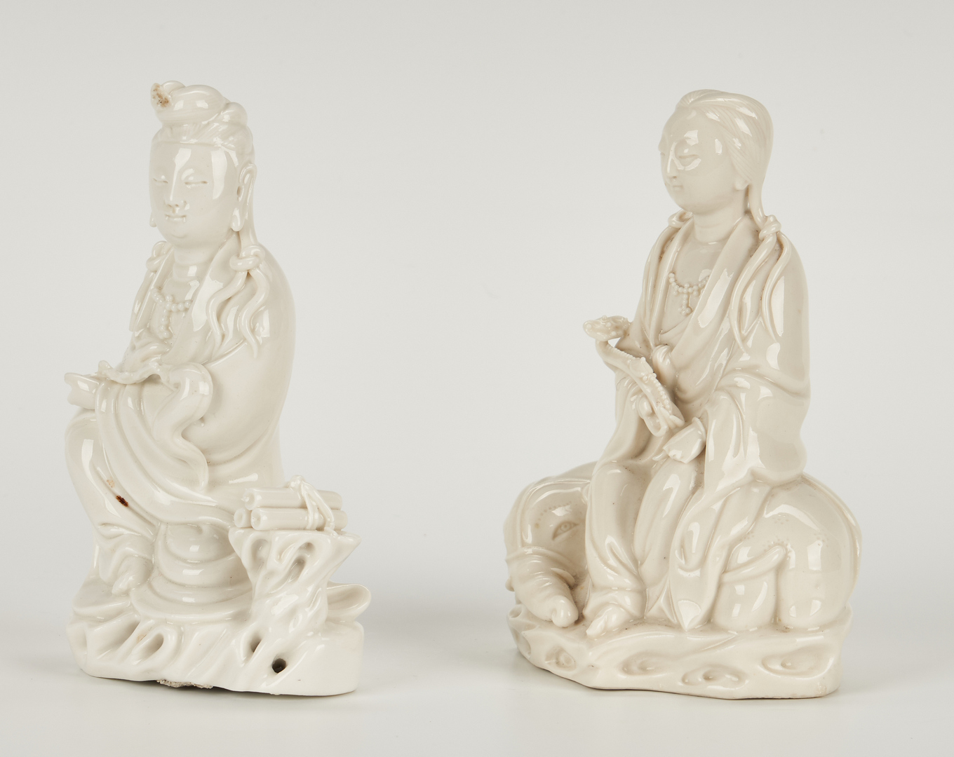 Lot 331: Chinese Hat Stand and 2 Blanc de Chine Figures