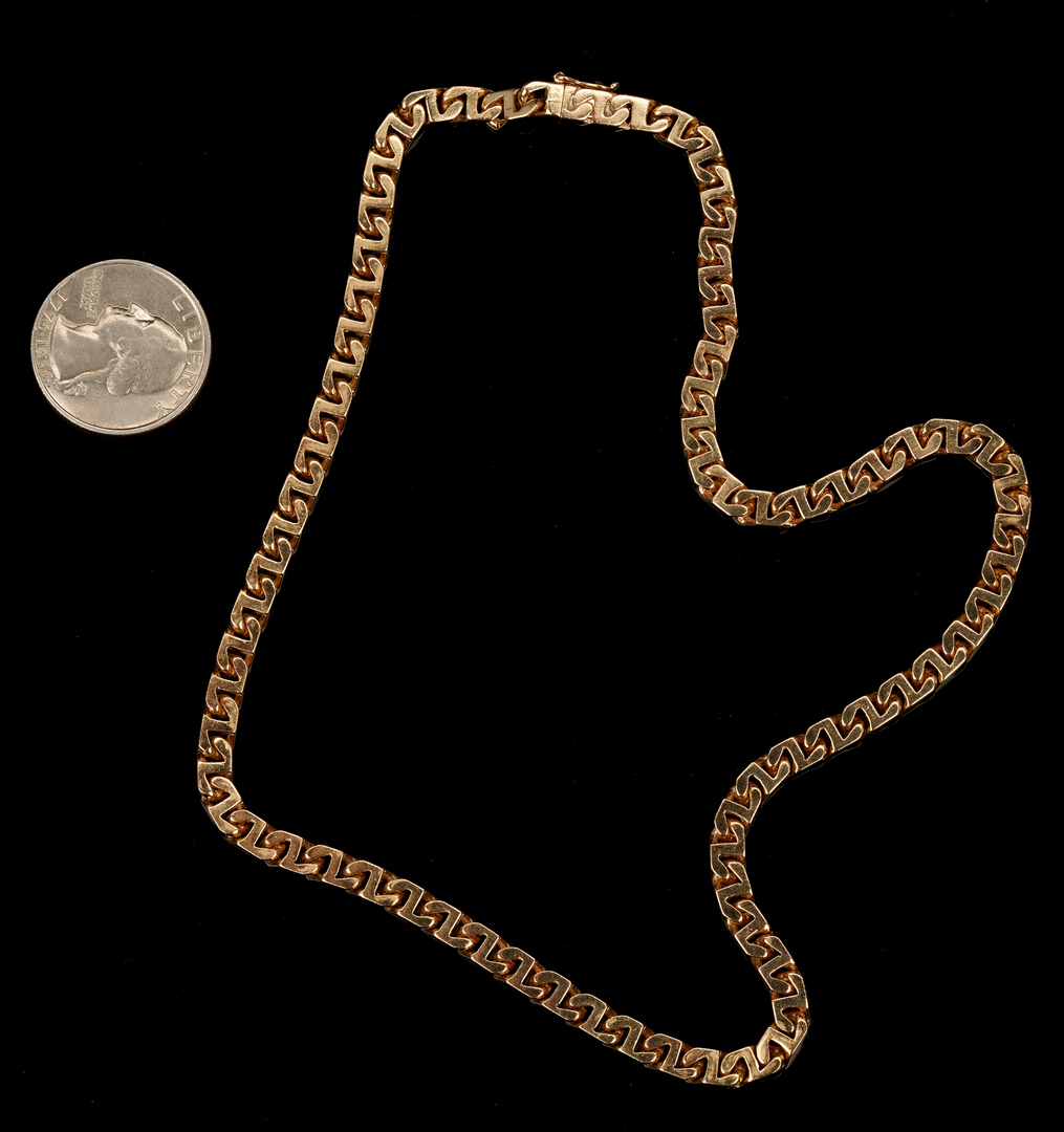 Lot 419: 14K Figure 8 Necklace