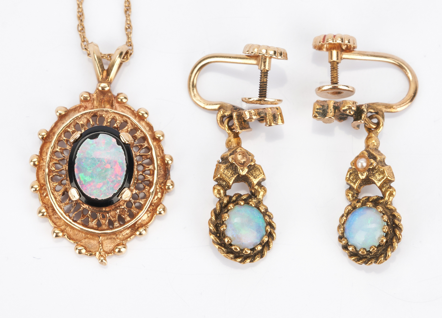 Lot 425: Ladies 14K Gold & Opal Jewelry 5 Piece Set