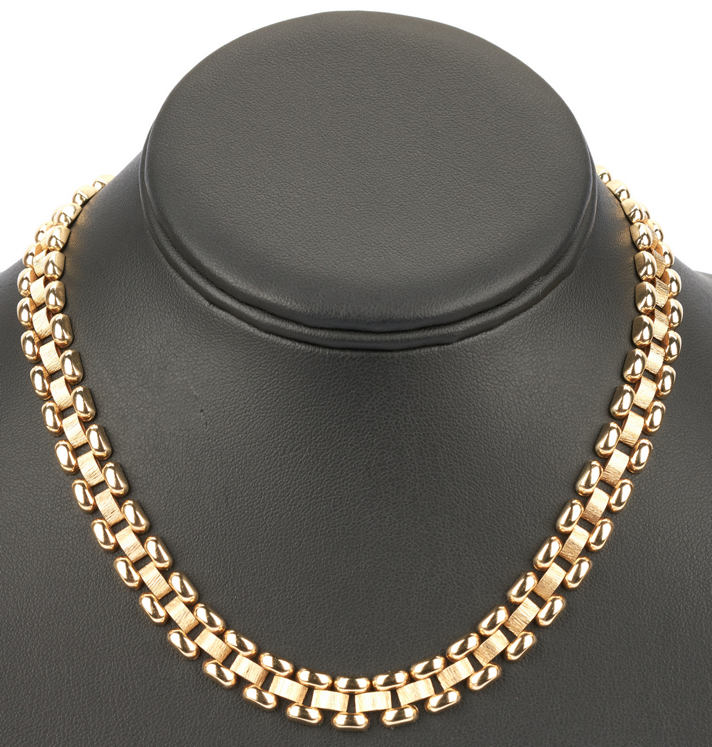 Lot 428: Ladies 14k Gold Link Necklace