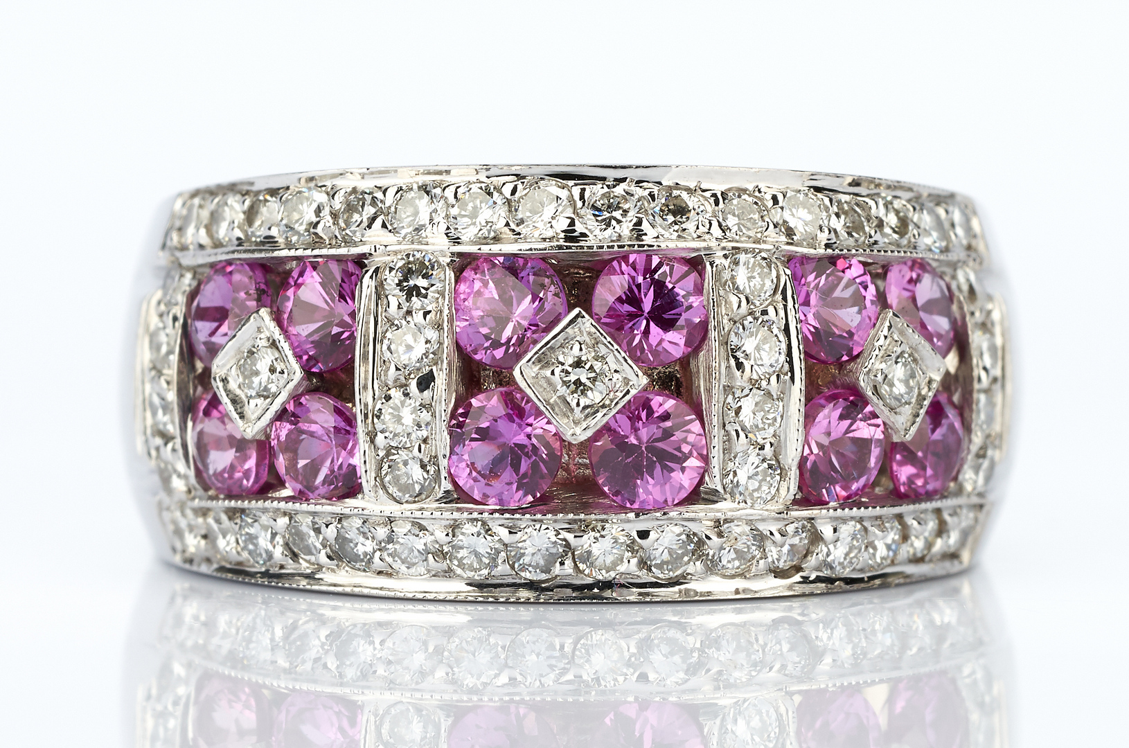 Lot 446: Ladies 18K White Gold Sapphire & Diamond Ring