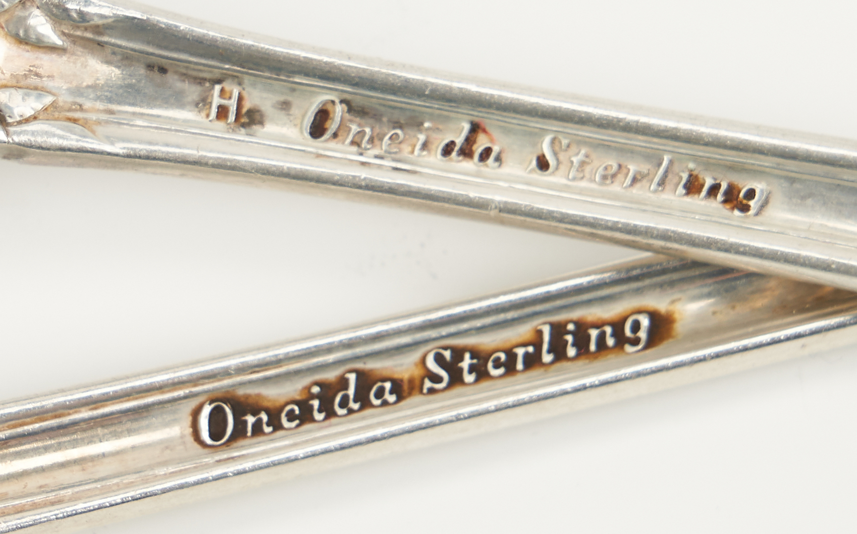Lot 457: 40 Pcs. Sterling Silver Flatware, incl. Oneida