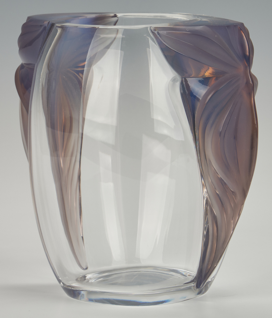 Lot 473: Lalique Clematites Crystal Vase