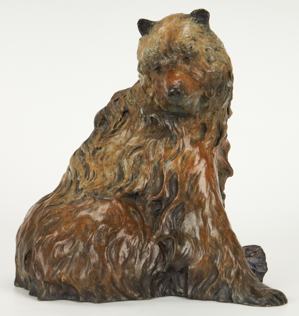 Lot 551: Pr. Jerry McKellar Bronze Bear Sculptures