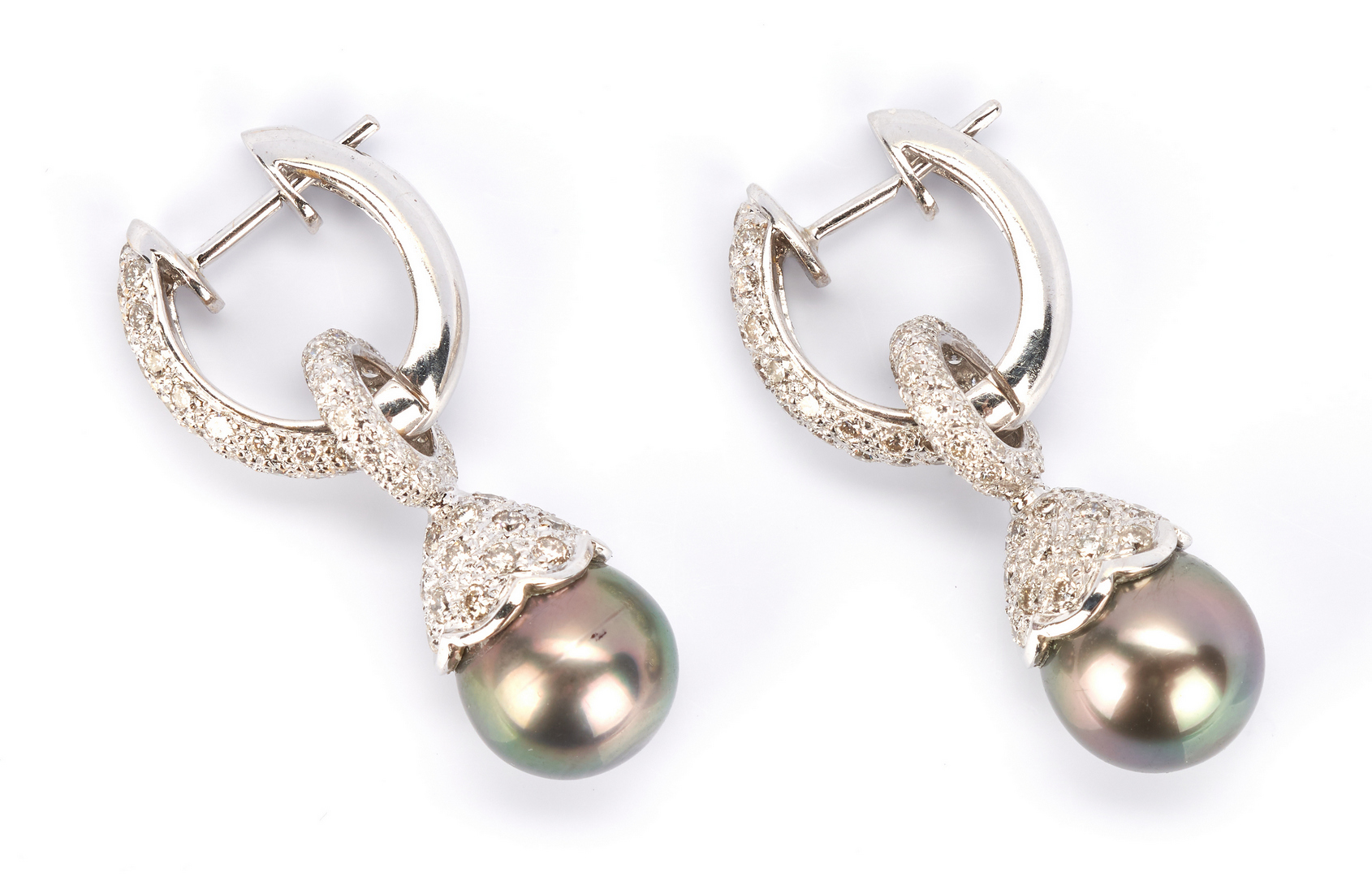 Lot 728: Ladies 18K Diamond Pave Hoop Earrings
