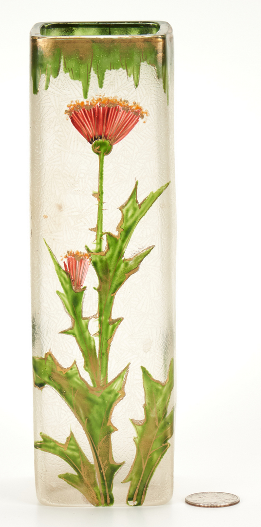 Lot 828: French Art Glass Vase w/ Flowers