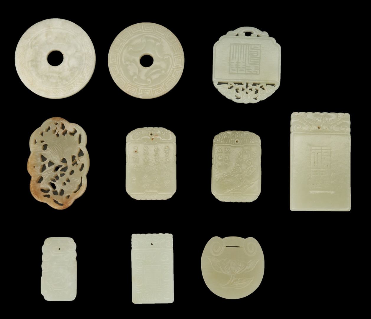 Lot 992: 10 Chinese Carved Jade Items