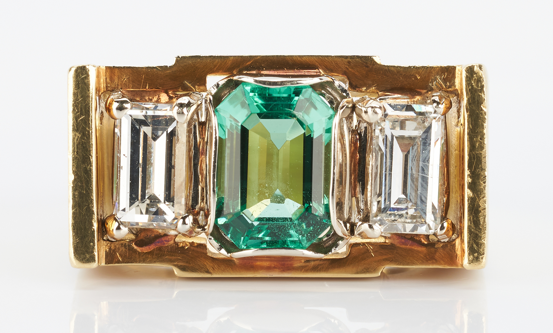 Lot 258: Men's 18K Emerald and Diamond Ring