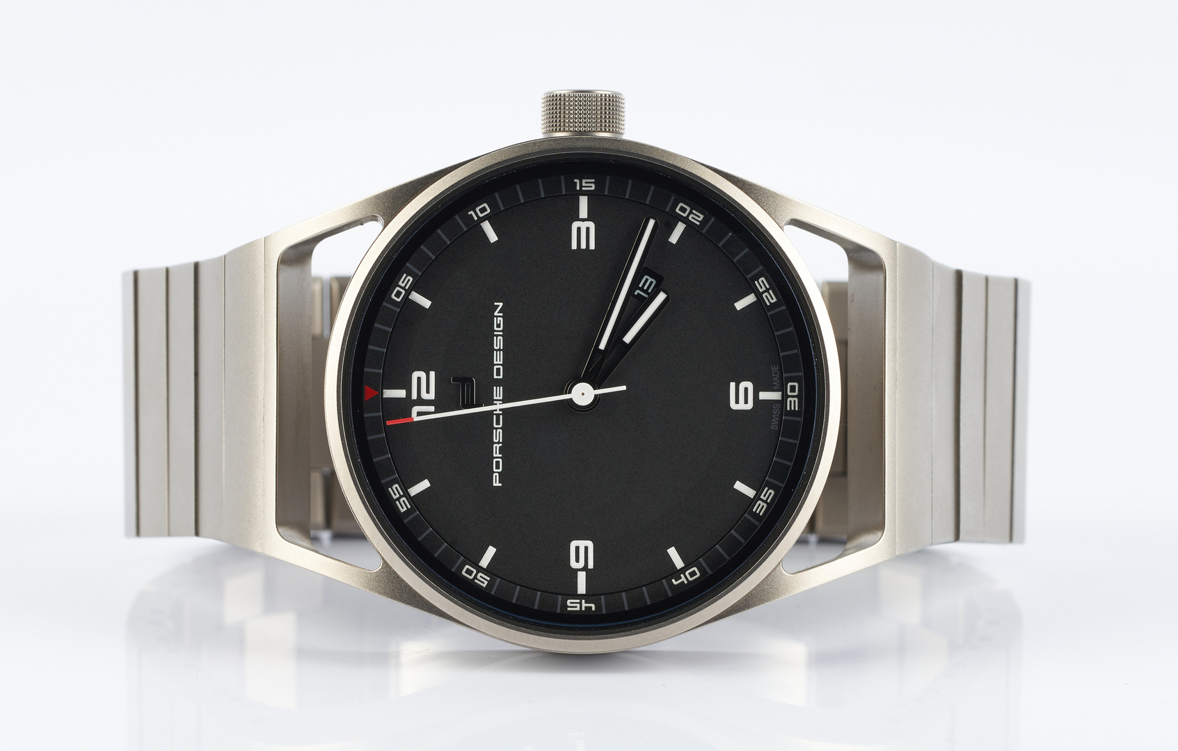 Lot 264: Porsche Design 1919 Datetimer Wrist Watch