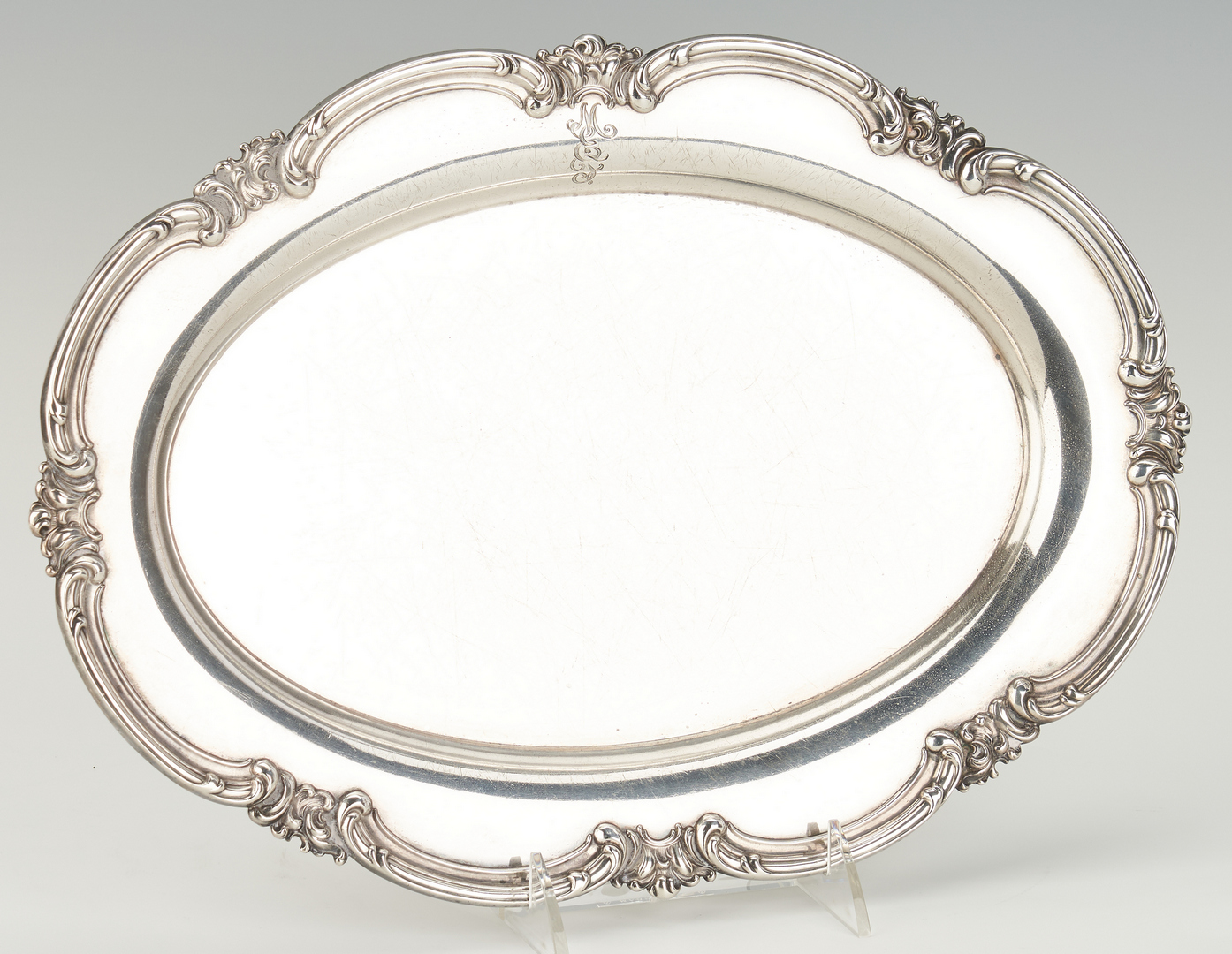 Lot 516: 3 Sterling Item: 2 trays and 1 oval bowl