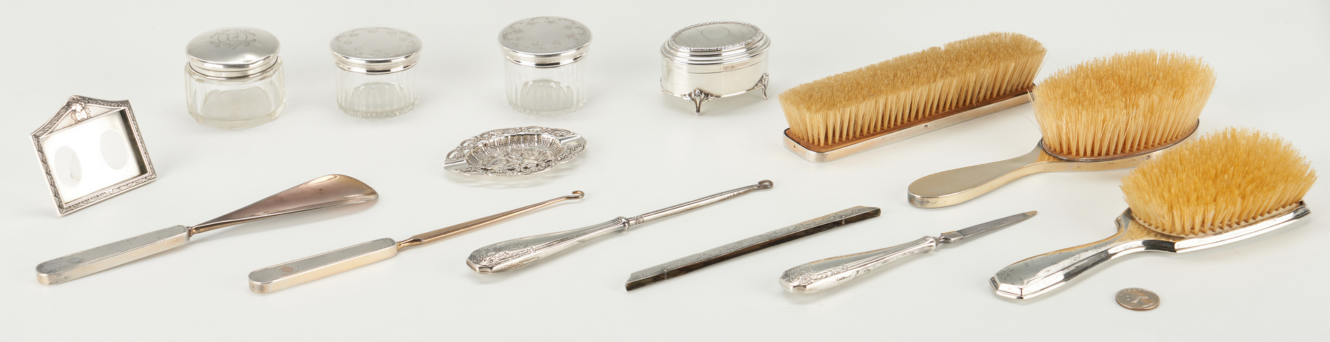 Lot 532: 12 Sterling Silver Vanity Items & 2 others