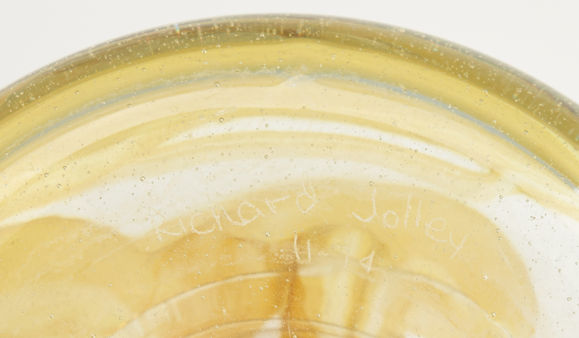 Lot 547: 2 Richard Jolley Art Glass Vases
