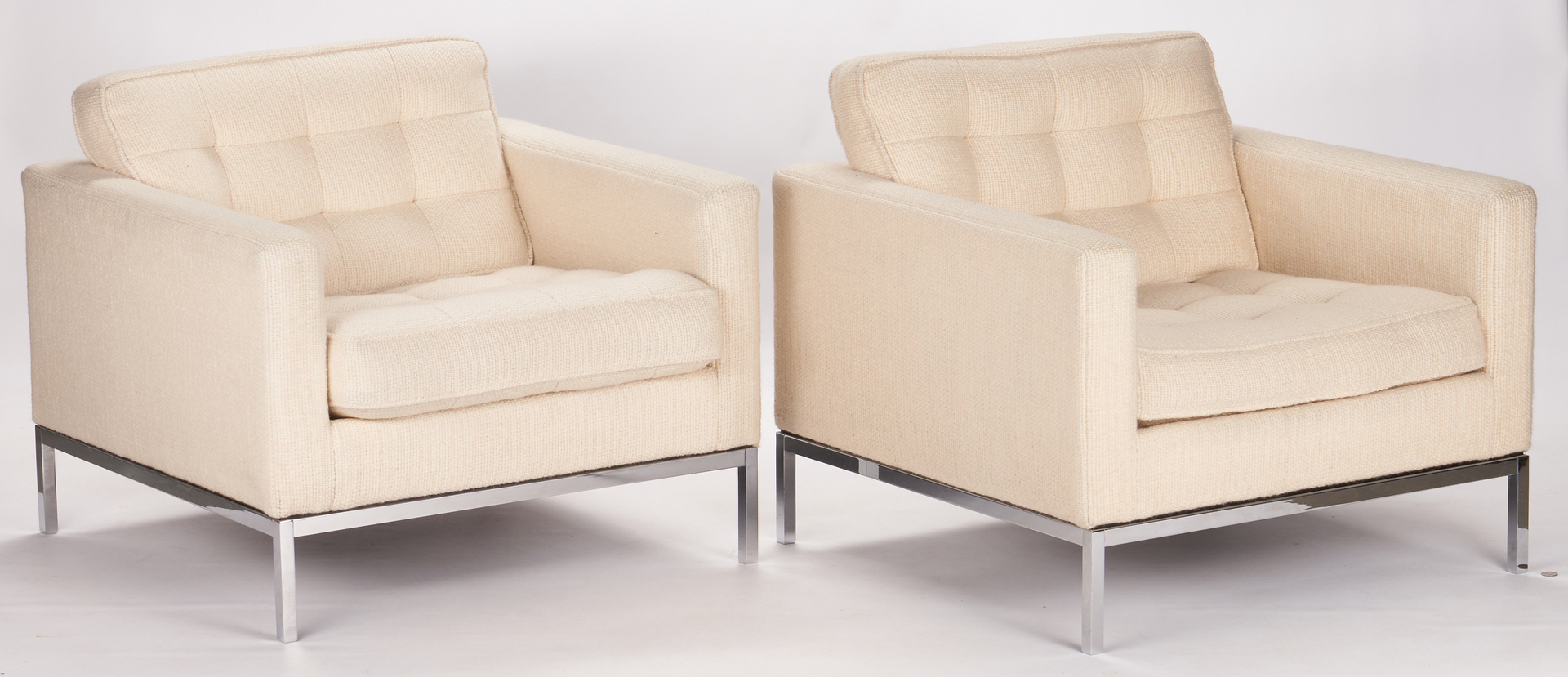 Lot 593: Pair Mid Century Knoll Parallel Bar System Lounge Chairs