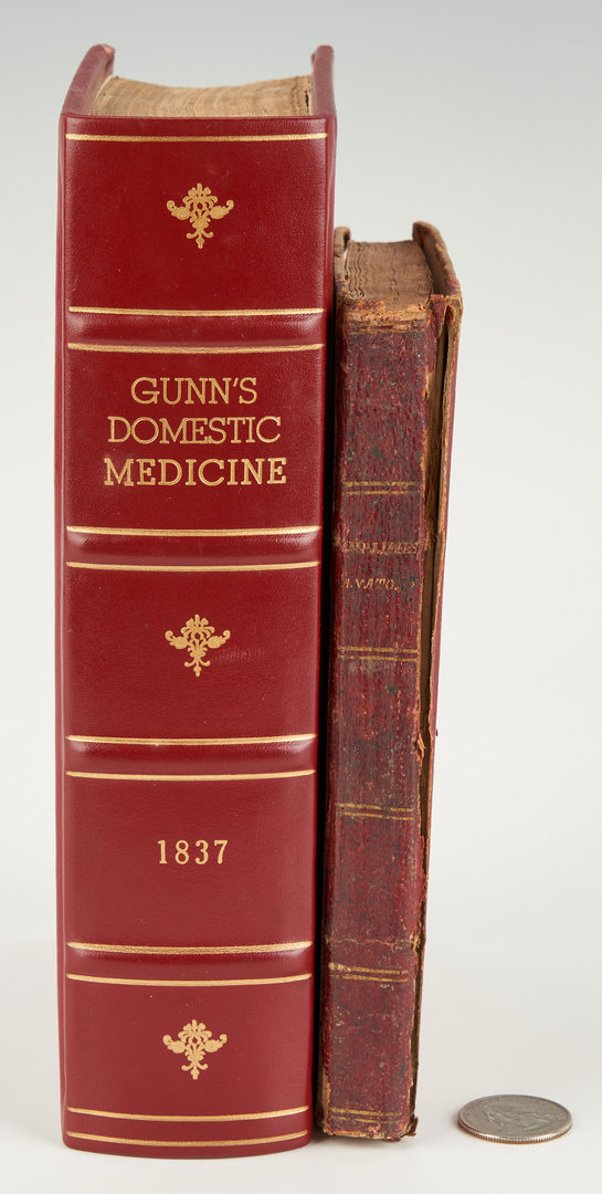 Lot 628: 2 TN Medical Related Books, incl. Simplified Anatomy
