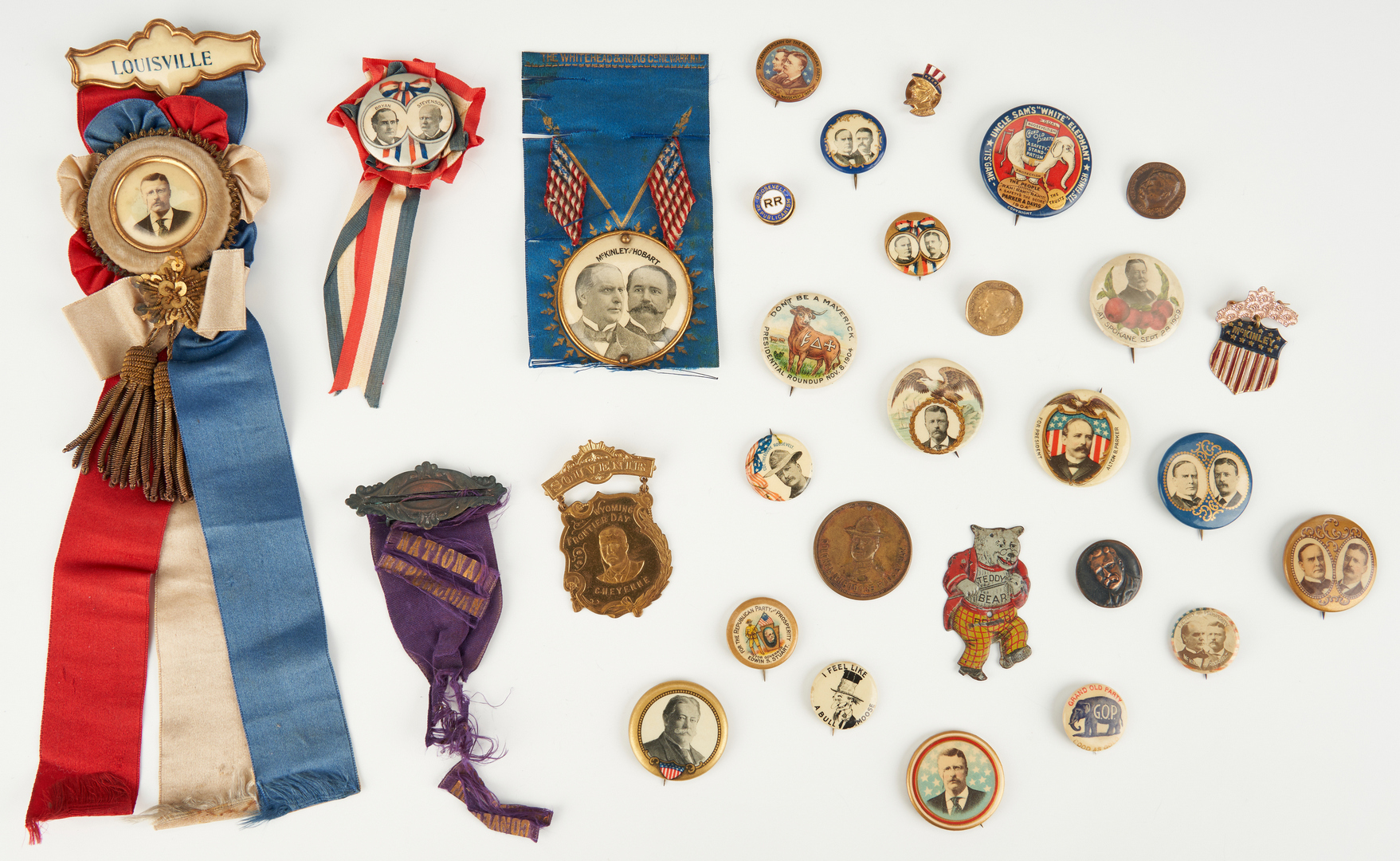 Lot 680: Late 19th/Early 20th Cent. Political Buttons
