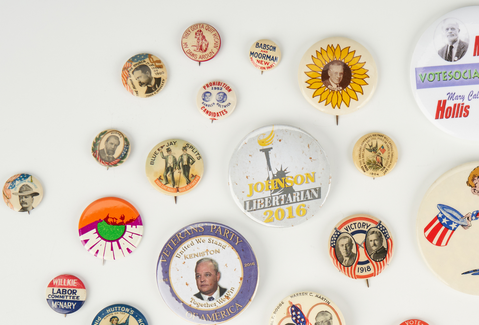 Lot 688: Group of 20th Cent. Political Buttons