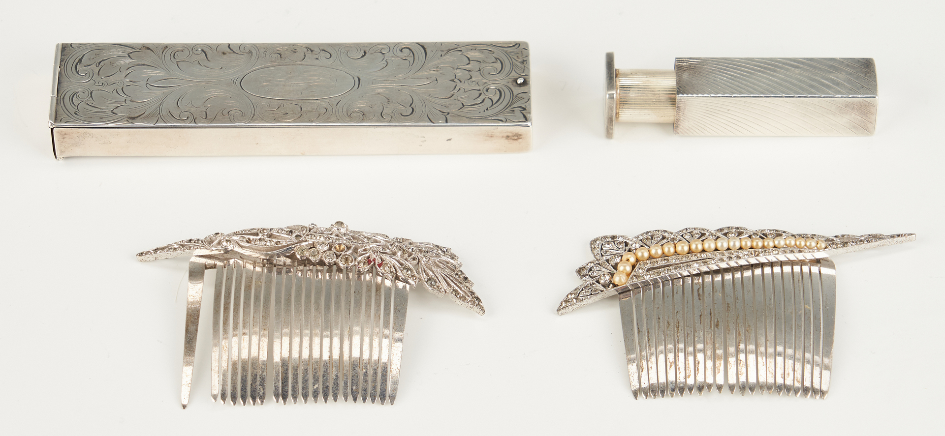 Lot 862: 13 Ladies Accessories, incl. Tiffany & Co.